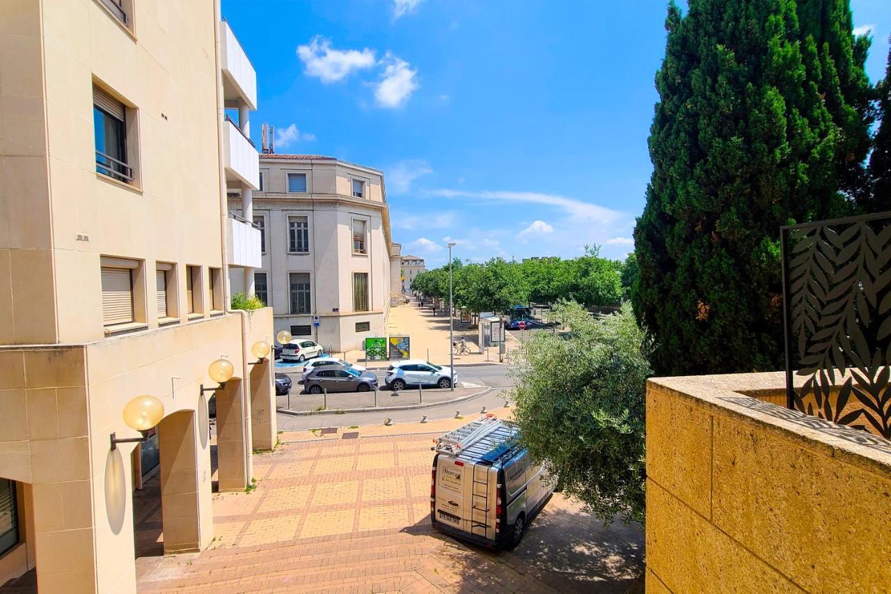 아비뇽 Regard Sur Les Remparts - Terrasse & Parking 아파트 외부 사진